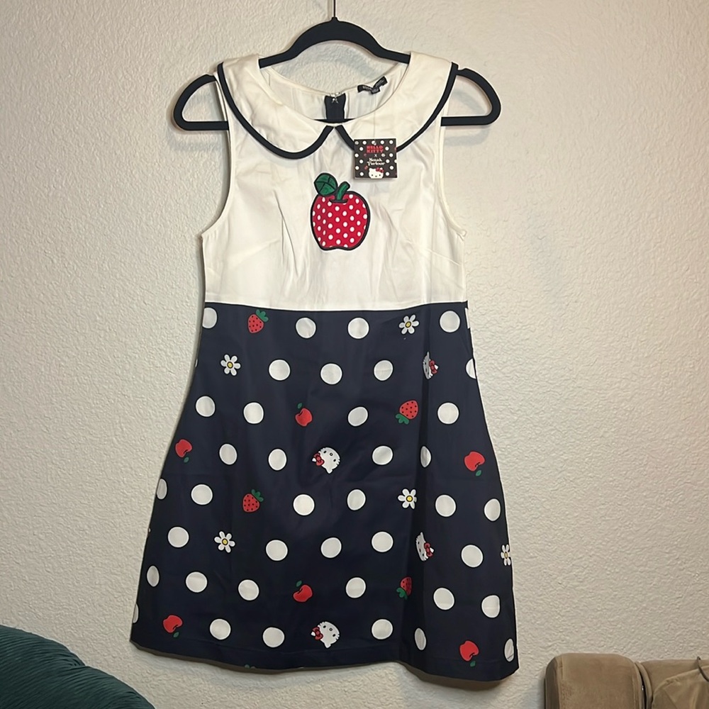 Hello Kitty x Smak Parlour Apple Power Shift dress, size large.